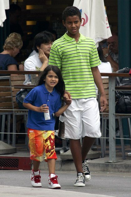 90802W10_JACKSON_B-GR_05.jpg