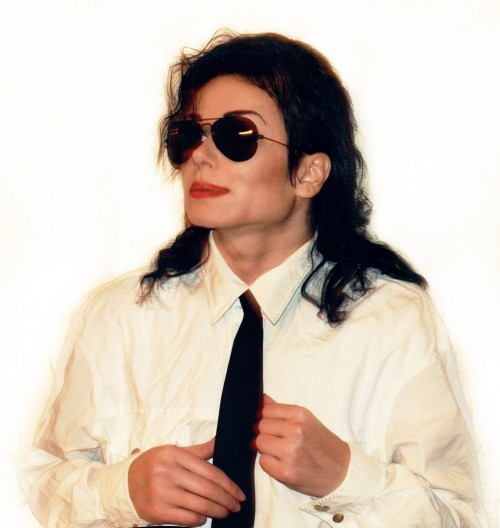 Ukrainian photographer is strikingly similar to Michael Jackson