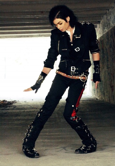 Ukrainian photographer is strikingly similar to Michael Jackson